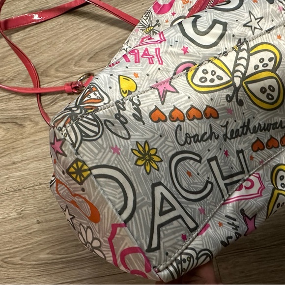 Coach Purse - Picture 6 of 9
